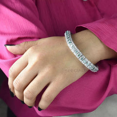 8.26Ct Certified Blue Diamonds Tennis Bracelet -Great Luster & Sparkle.